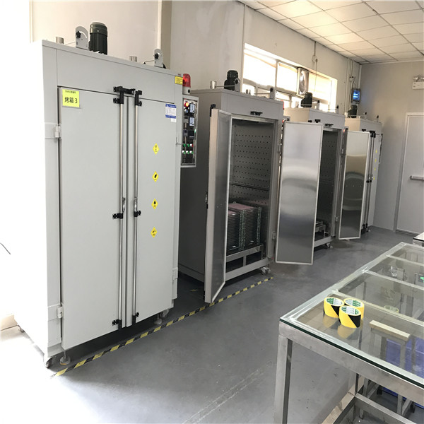 電熱循環(huán)干燥箱形狀圖